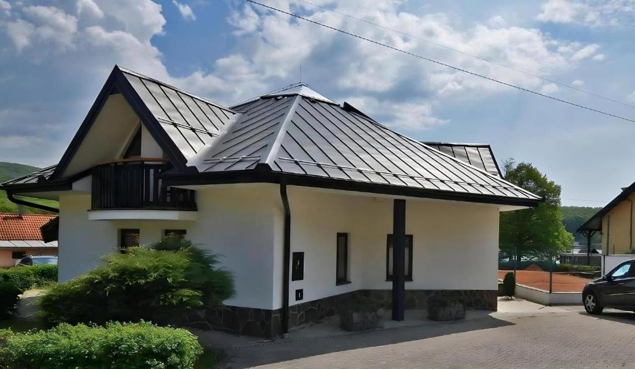 Penzion Pramen Vinne Exterior photo