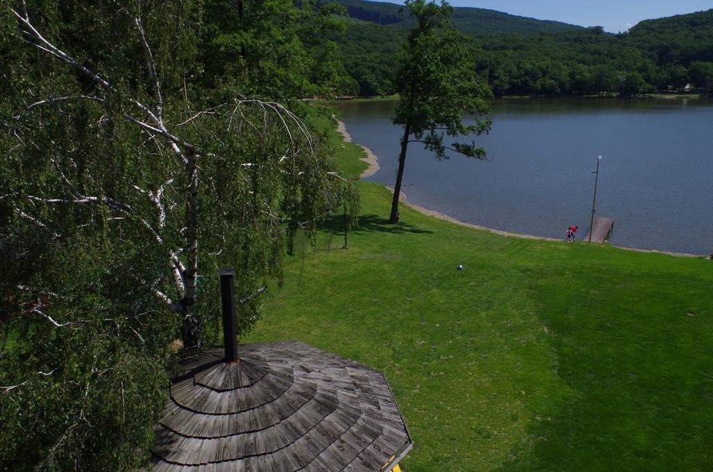 Penzion Pramen Vinne Exterior photo